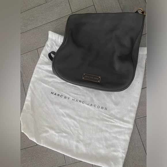 “Marc by Marc Jacobs Too Hot To Handle Hobo shoulder bag) - Picture 4 of 4